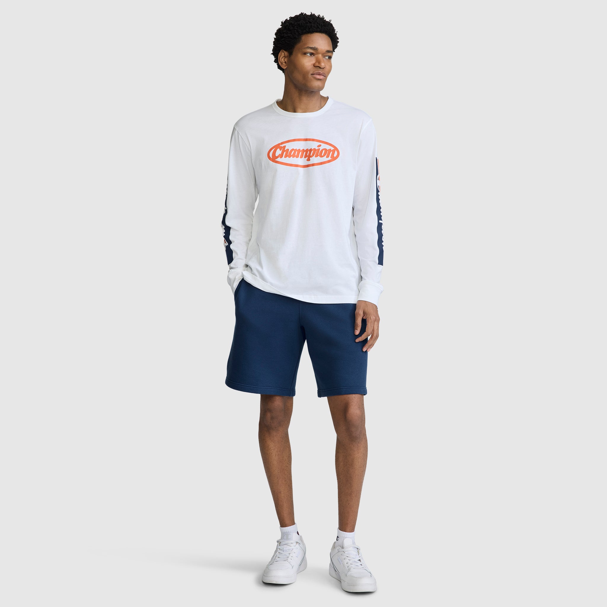 Medallion Long Sleeve Graphic T-Shirt - Image 5